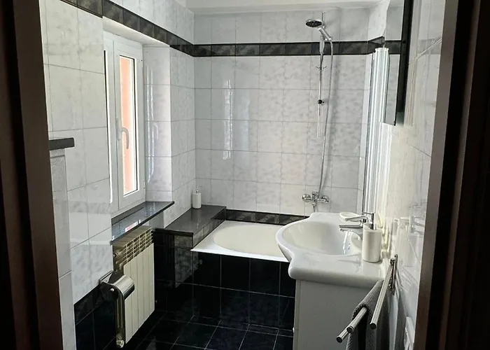 The First Colombo Brignole Xx Settembre Apartman *