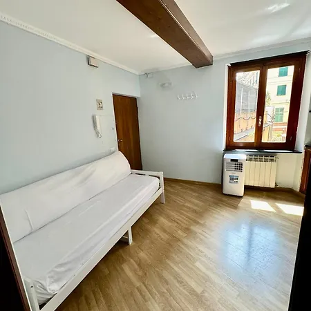 The First Colombo Brignole Xx Settembre Génova