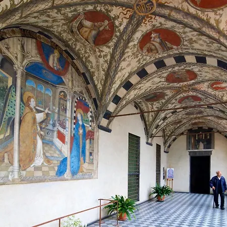 The First Colombo Brignole Xx Settembre Génova