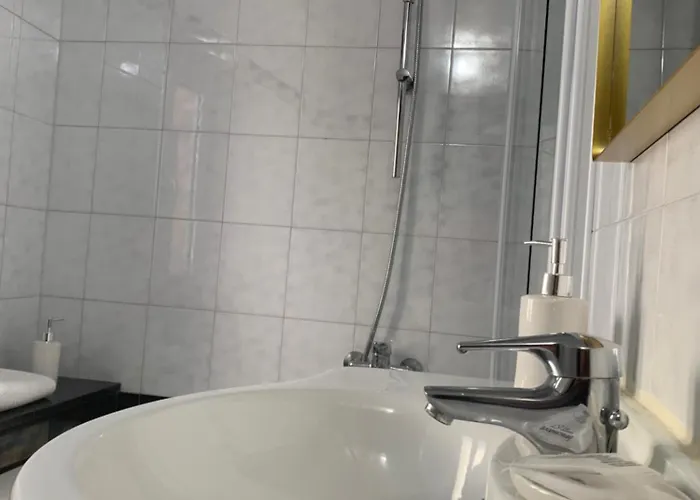 Lägenhet The First Colombo Brignole Xx Settembre *