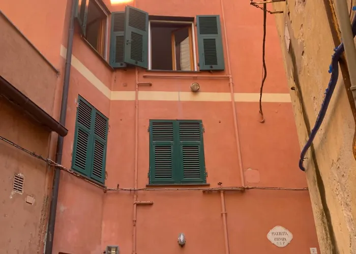 The First Colombo Brignole Xx Settembre Lägenhet Genua