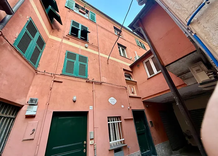 The First Colombo Brignole Xx Settembre Lägenhet