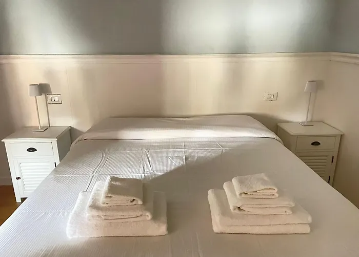 The First Colombo Brignole Xx Settembre Lägenhet